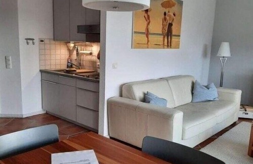 Neuensien House | Lake view apartment Comfortable Vacation Home