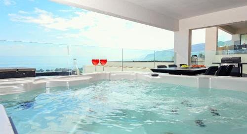 Migdal Apartment | Lake view apartments in migdal