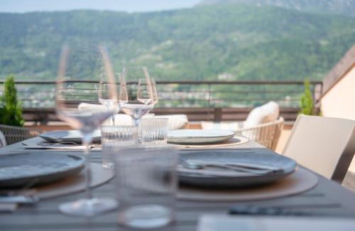Ischia Apartment | Lake View Apt - Only 15 min to Trento