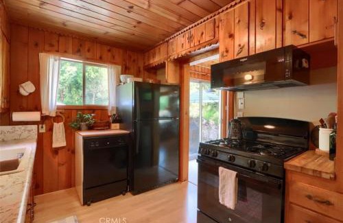 Bass Lake House | Lake View Cabin Private Dock Free Night Special