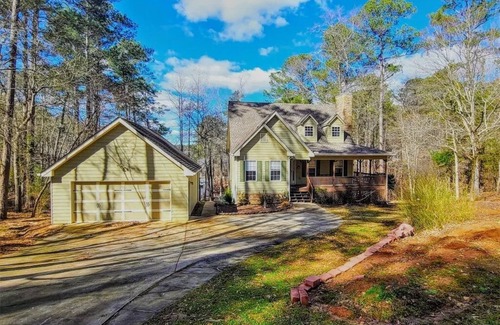 Monticello House | Lake View Country Family Home