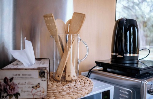 Baw Baw House | Lake View Farmstay by Tiny Away