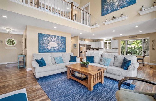 Blue Heron Lake House | Lake View, Golf Cart, Pets Considered,Club Cards, 412 Skimmer Cove