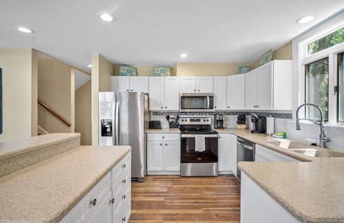 Blue Heron Lake House | Lake View, Golf Cart, Pets Considered,Club Cards, 412 Skimmer Cove