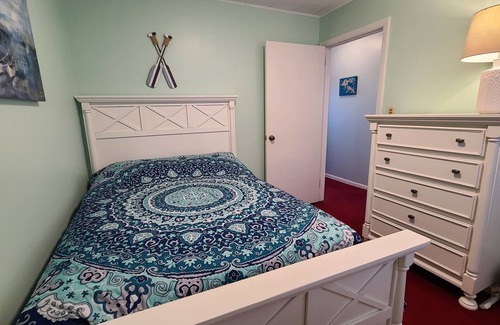 Madison - Lakeland Cottage | Lake View Home & Private Beach across the road exclusively for Skiff Cottage.