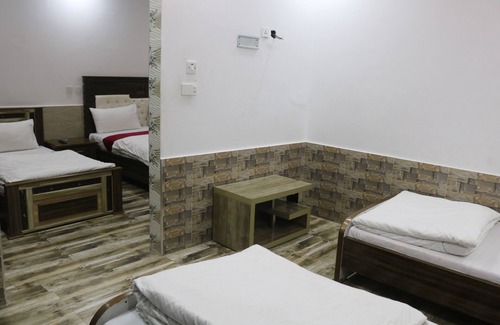 Mingora Hotel | Lake View Hotel