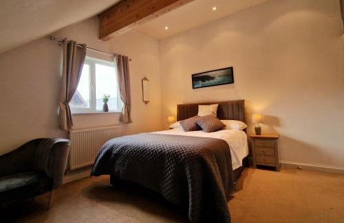 Winnard's Perch Ski Chalet | Lake View Lodge