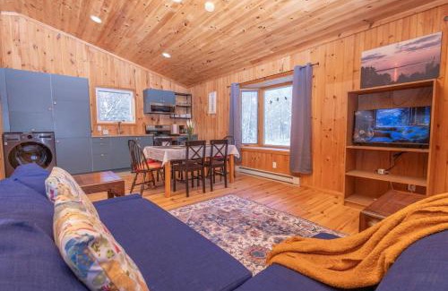 Severn Apartment | Lake View Loft