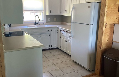 Ottertail Cabin | Lake View Minnesota Resort Cabin with Resort Amenities- 3 Bedroom