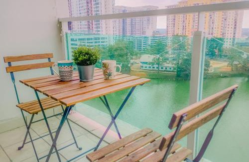 Taman Mount Austin Apartment | -Lake View-Mount Austin IKEA Toppen 10 mins - C107