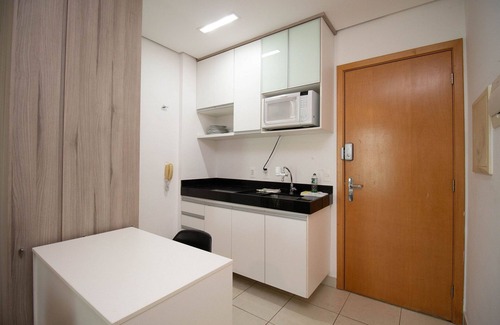Brasilia Apartment | Lake View Resort - Lake Access