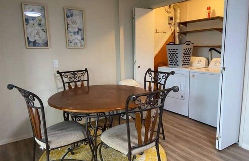 Somers House | Lake Views!-Minutes to public access-Somers, MT