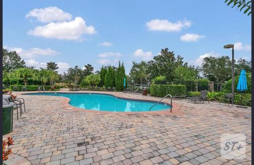 Orlando Other | Lake views Single family residence Built in 2004