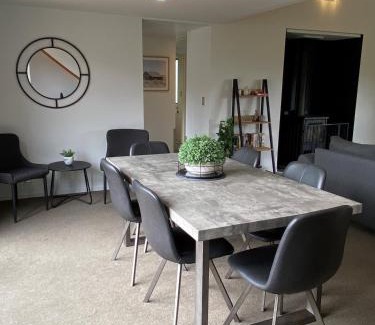 Hanmer Springs Ski Chalet | * LAKE VILLA 467 *