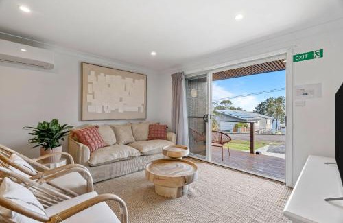 Buff Point Apartment | Lake Vista 2 0 By Coast Hosting