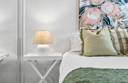 Buff Point Apartment | Lake Vista 2 0 By Coast Hosting