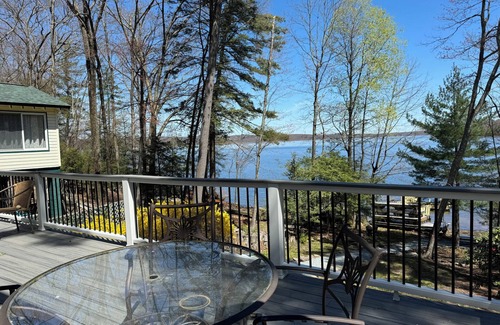 Tafton Ski Chalet | Lake Wallenpaupack Lakefront home - Sleeps 8+ w/Private Boat Dock!