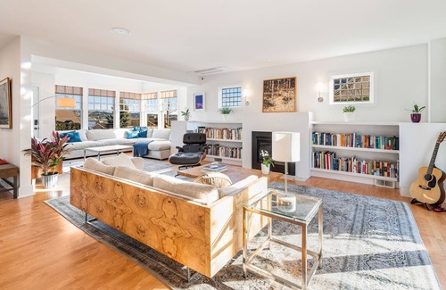 Seattle Metro Area House | Lake Washington Beach access for paddle boards and swimming