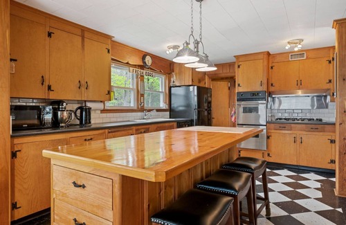 Wolfeboro House | Lake Wentworth Estate: Unobstructed Sunset Views, Private Beach, Fire Pit, Lawn