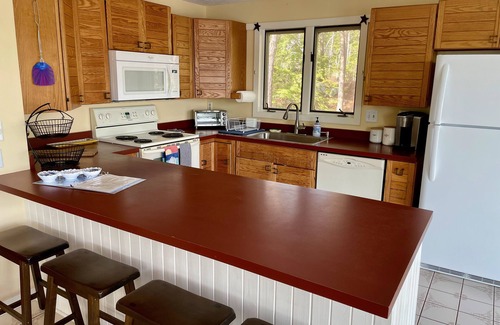 Moultonborough House | Lake Winnipesaukee Waterfront Beach & Dock