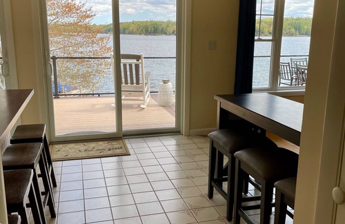 Moultonborough House | Lake Winnipesaukee Waterfront Beach & Dock
