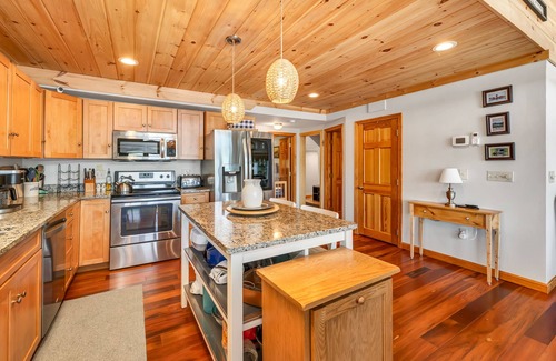 Moultonborough House | Lake Winnipesaukee for 12 with Great SW Views