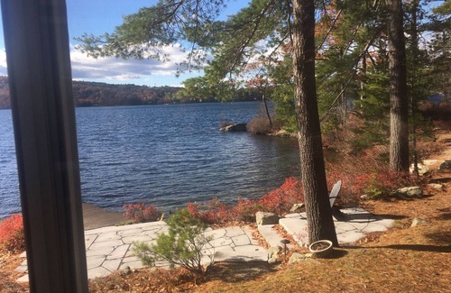 Meredith House | Lake Winnipesaukee lakefront cottage with private coveand 300' of lake frontline