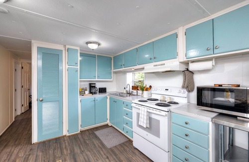 Summerton House | Lakefront 3-bedroom home with private dock and ramp on Lake Marion, Manning, SC