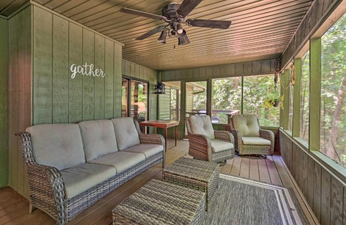 Anderson House | Lakefront Anderson Paradise Dock, Fire Pit!