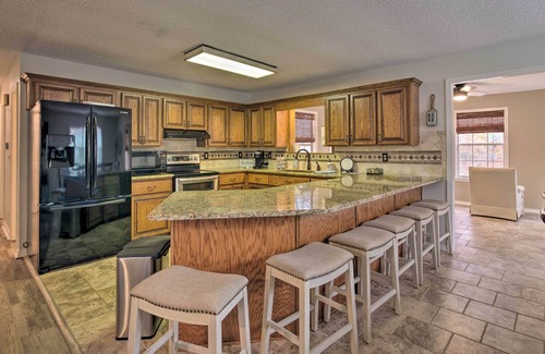 Arley House | Lakefront Arley Retreat w/ Private Hot Tub!