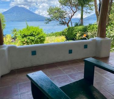 Santa Cruz La Laguna House | Lakefront bungalow - Relaxation Plus