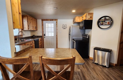 Markesan Cabin | Lakefront Cabin on Full Rec Lake with Pier