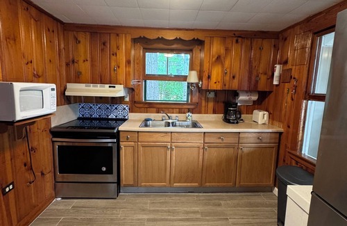 Naples Cabin | Lakefront Cabin on the Causeway