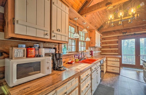 Spring City Cabin | Lakefront Cabin w/Boat Dock & Sunset Views!