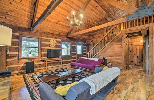 Spring City Cabin | Lakefront Cabin w/Boat Dock & Sunset Views!