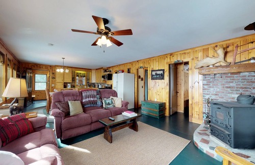 Greenville House | Lakefront Cabin with Lake Views, Cable, Beach Access & Private Dock