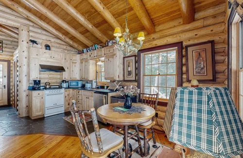 Greenville Cabin | Lakefront cabin with woodstove, beautiful mountain views & private swimming dock