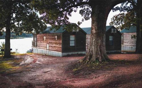 Mead House | Lakefront Cedar Cabin - 6