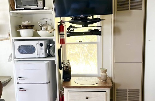 Grand Marais Cabin | Lakefront Chicago Bay Hideaway