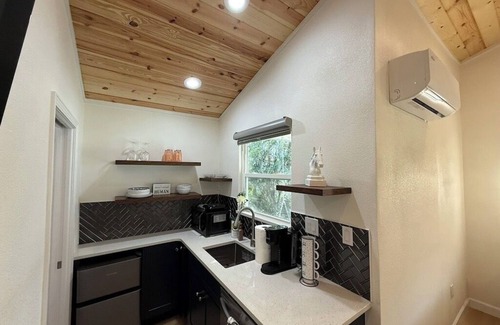 Eustis House | Lakefront Cottage and Cabin on an Equestrian Farm