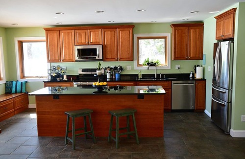 Casco House | Lakefront Cottage with Private Beach