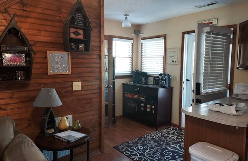 Fair Play House | Lakefront/cove Safe Neighborhood Lg decks Waterfall 100 yds away & Internet