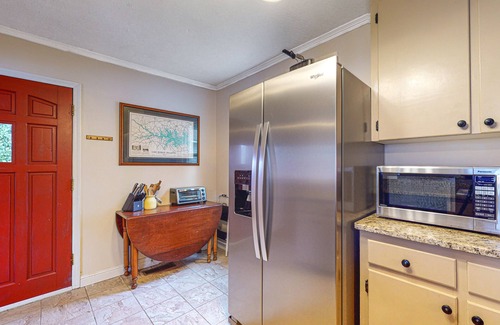 Leesville House | Lakefront Dog-Friendly Home w/Free WiFi, Furnished Deck, Lake Views, Central AC