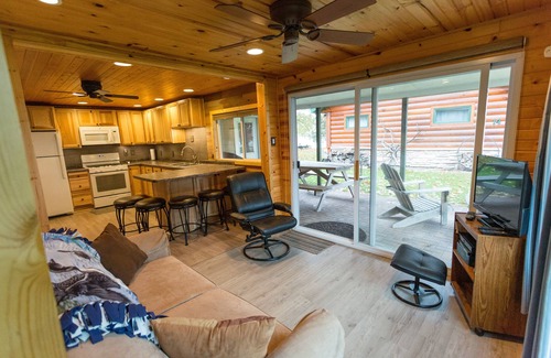 Hayward Cabin | Lakefront Family Cabin with Pontoon Rental Available