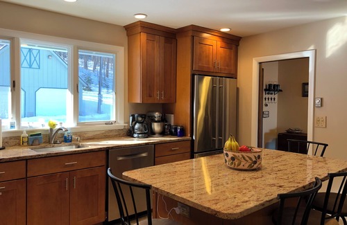 Ashland House | Lakefront family-friendly 4+ bedroom house on Little Squam