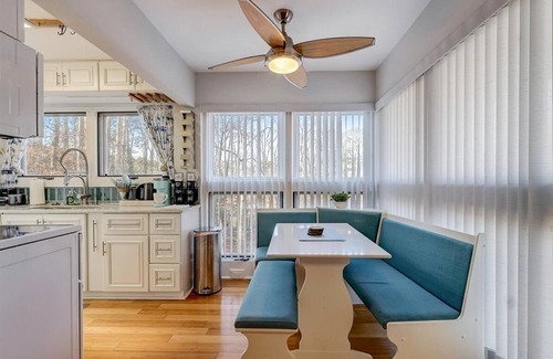 Buford House | Lakefront Getaway on Lake Lanier w/Boat Dock