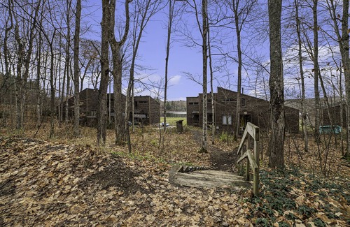 Gaylord Ski Chalet | Lakefront Home Minutes to Boyne Mountain and Downtown Gaylord