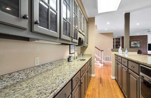 Townville House | Lakefront home on a calm cove sitting on 4 acres!