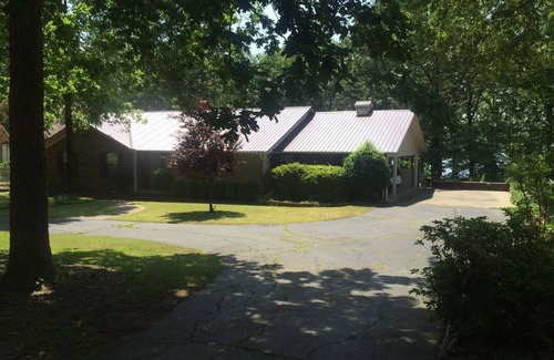 Heber Springs House | Lakefront Home on Greers Ferry, 3 Bedroom, 3 Bath