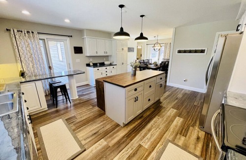 Gilbertsville House | Lakefront Home w/Beautiful View of KY Lake
